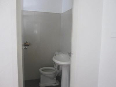 Bathroom View 3