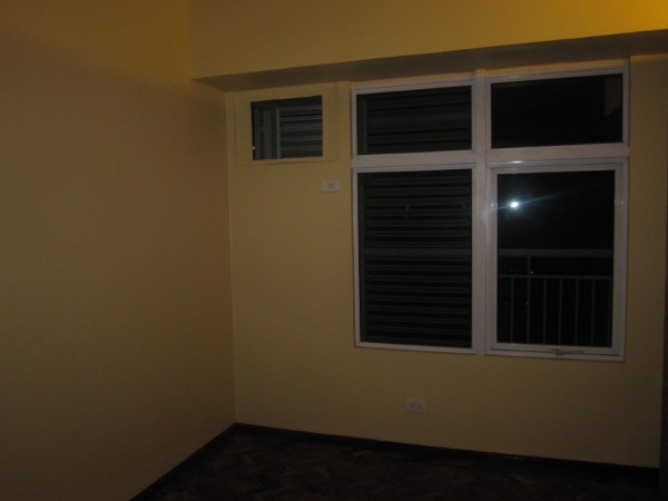 Two Serendra Three Bedroom with POOL AND GARDEN view - RUSH