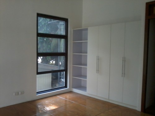 Room View 8