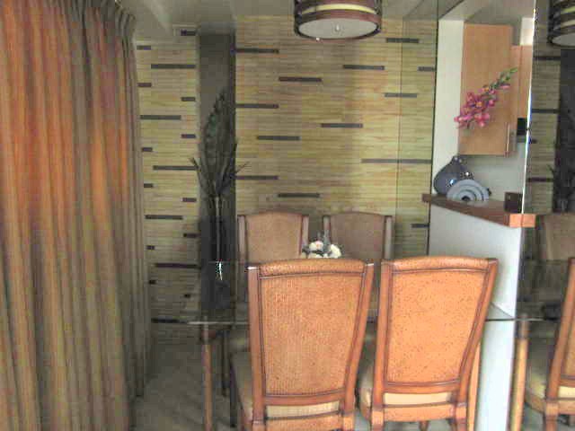 2 serendra : 2br loft type for lease @ 95k