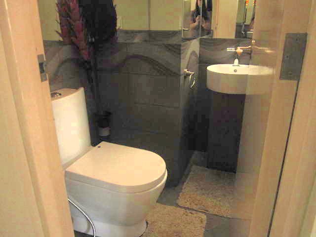 2 serendra : 2br loft type for lease @ 95k