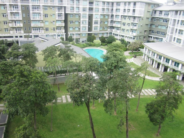 Two Serendra Three Bedroom with POOL AND GARDEN view - RUSH