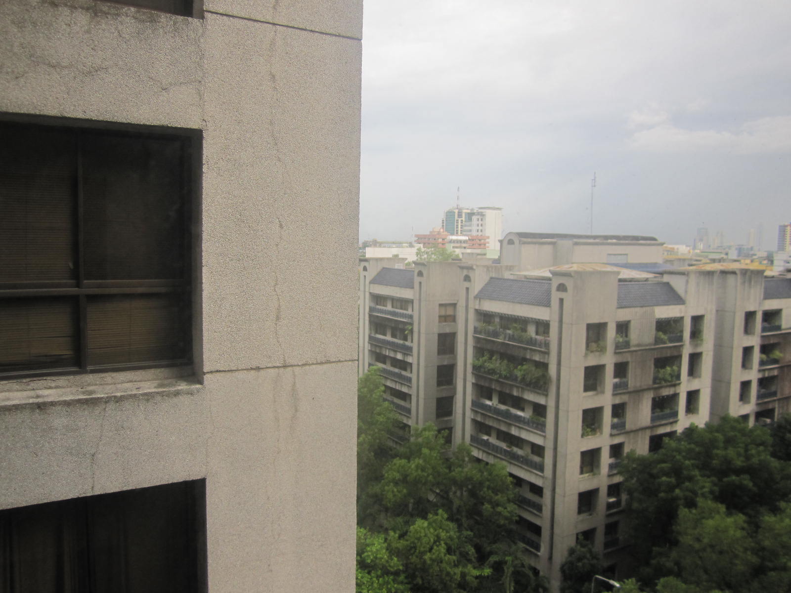 view from the third room (left side)