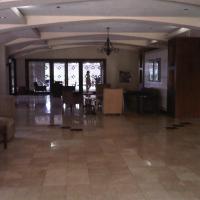 Cluster D Lobby