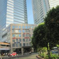 Cyber One Eastwood 1